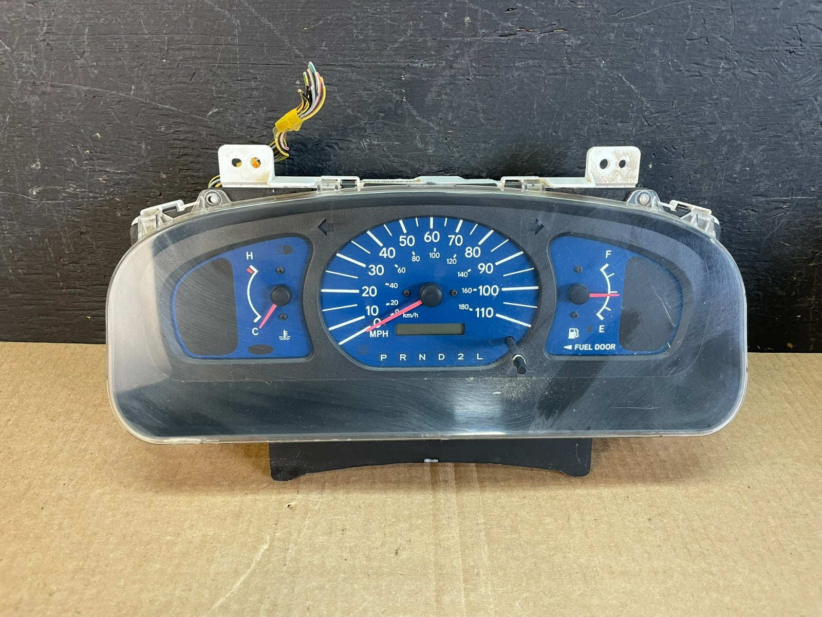 2001 2003 Toyota Sienna Speedometer Cluster Gauge af3584 DG0