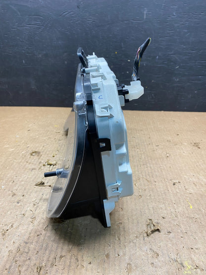 2009 to 2011 Ford E150 E250 E350 VAN Gauge Speedometer Cluster H73253