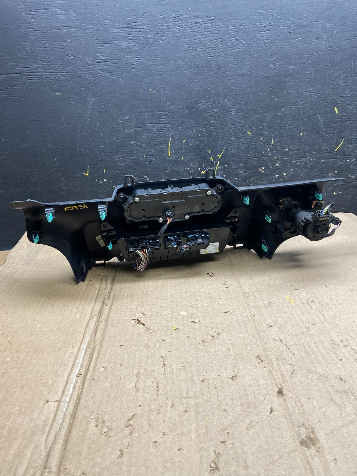 2023 to 2024 Ford Explorer Radio Climate Control Panel Trim X5751 DG3