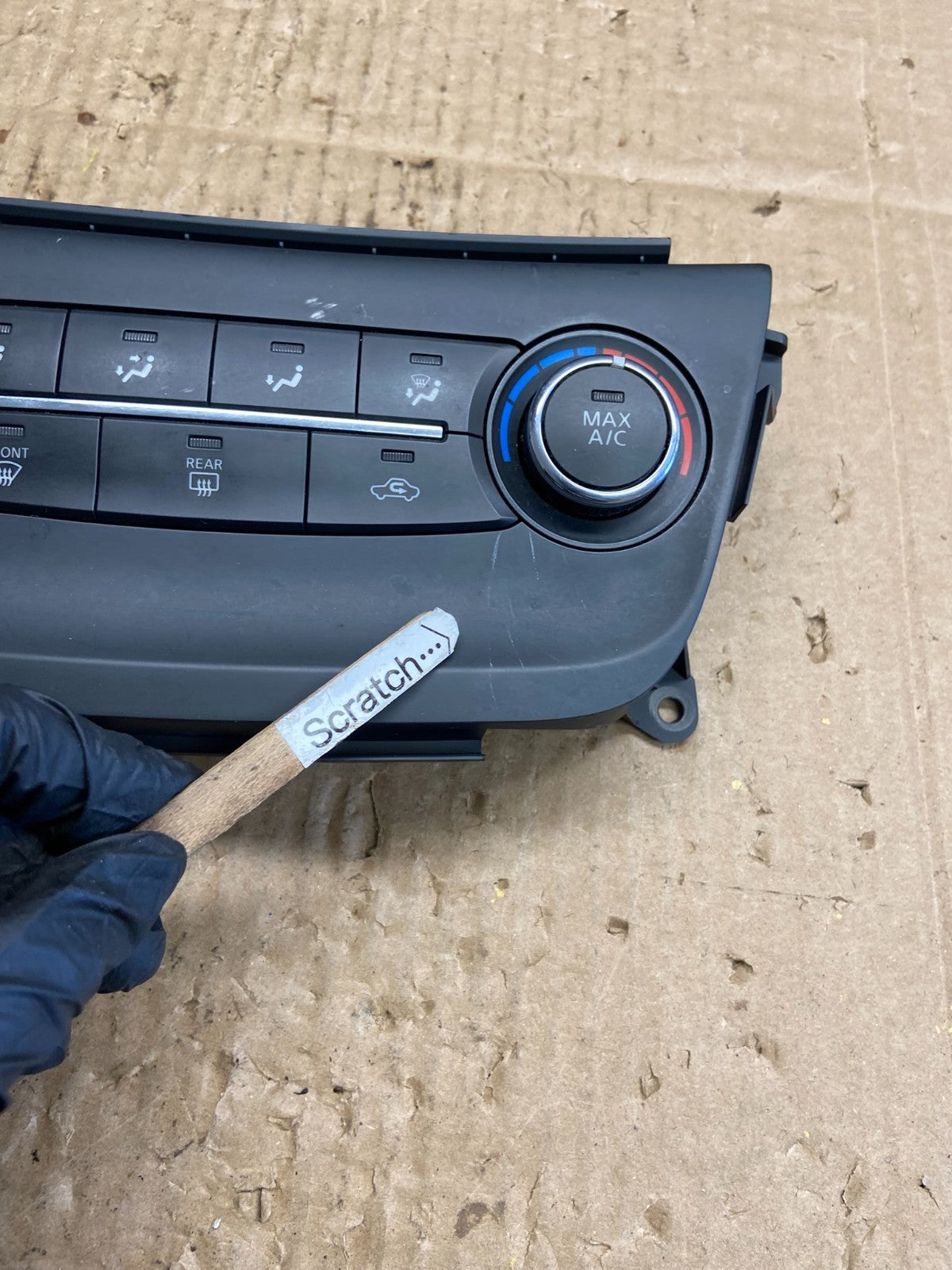 2015-2017 Nissan Sentra Climate Control Unit Heater Ac Temperature AD1988 DG1