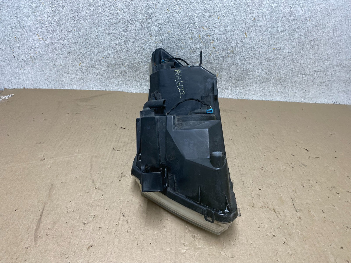 2009 to 2017 Dodge Journey Headlight Right Passenger Rh Halogen AH6922 DW6