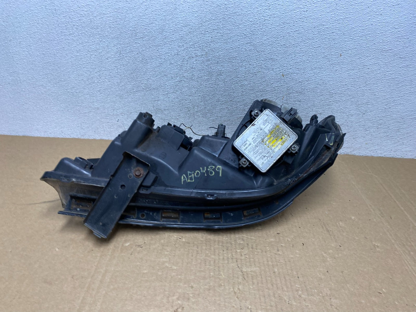 2004 to 2006 Acura TSX Right Passenger RH Side Xenon HID Headlight AG0489 DW8