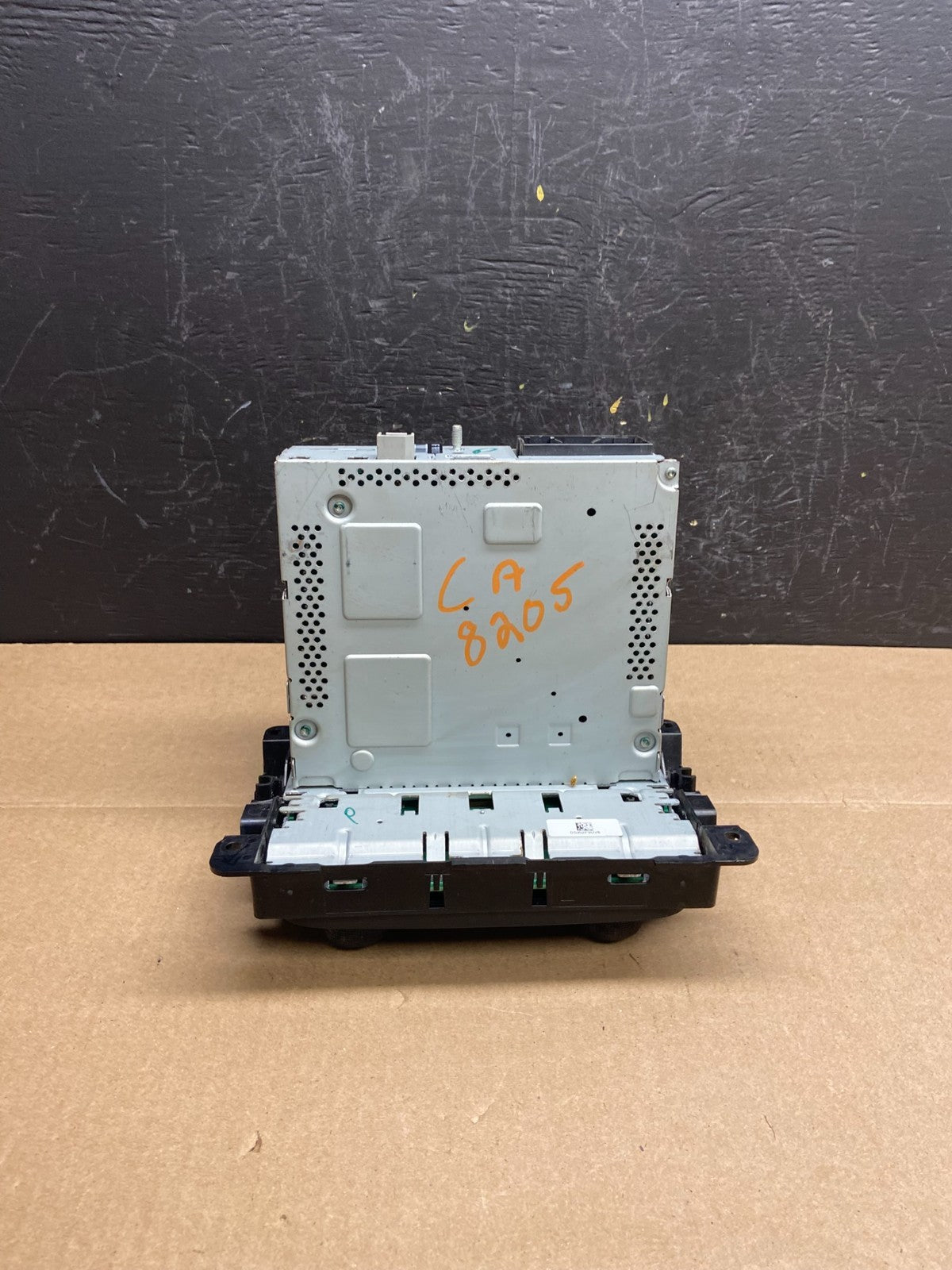 2015 to 2016 Dodge Ram 1500 Radio Screen Display AM/FM Player AC6136 DG3