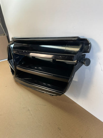 2008-2014 Mercedes Benz W204 C250 C300 C350 Front Grille Grill Emblem AI4257 DG1
