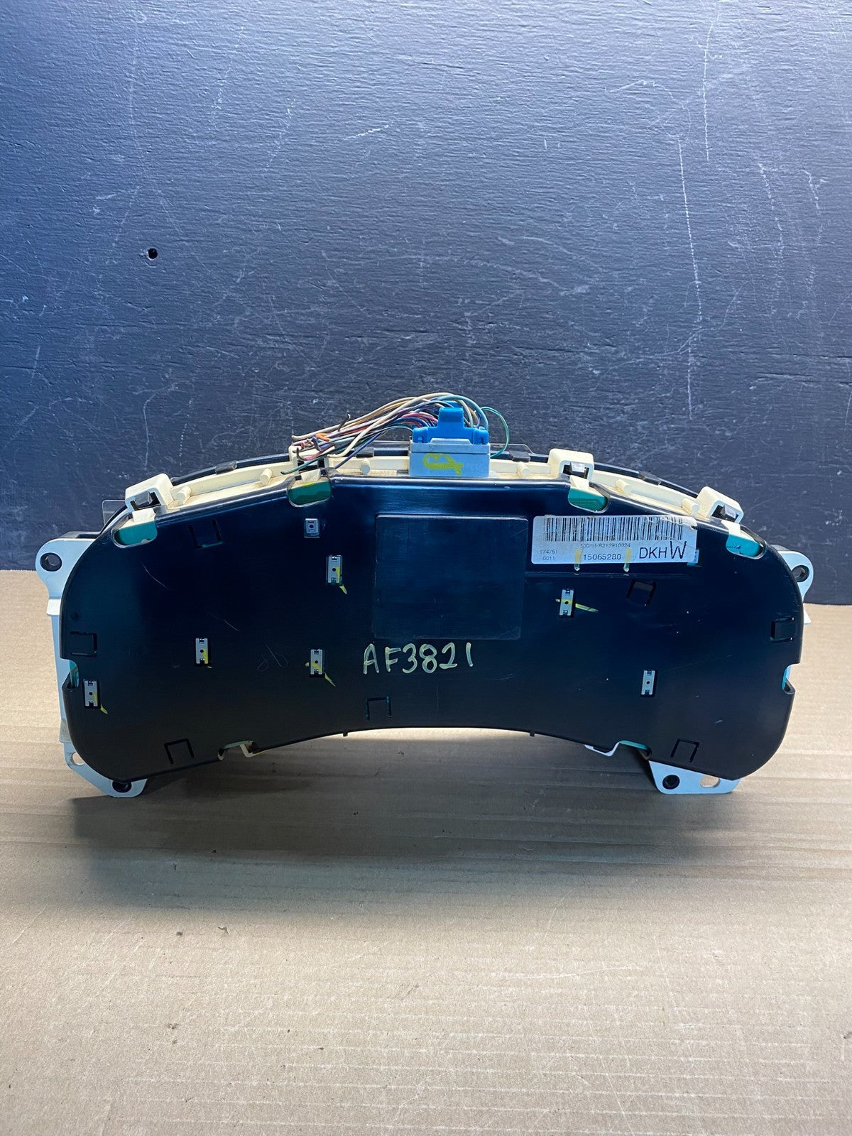 1999 to 2002 Chevrolet Silverado Sierra Cluster Gauge Speedometer ECM AF3821 DW3