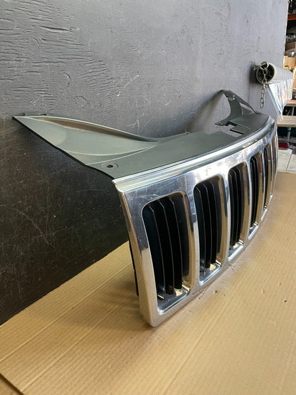 2008 2009 2010 Jeep Grand Cherokee Front Upper Grill Grille AE8663 DW2