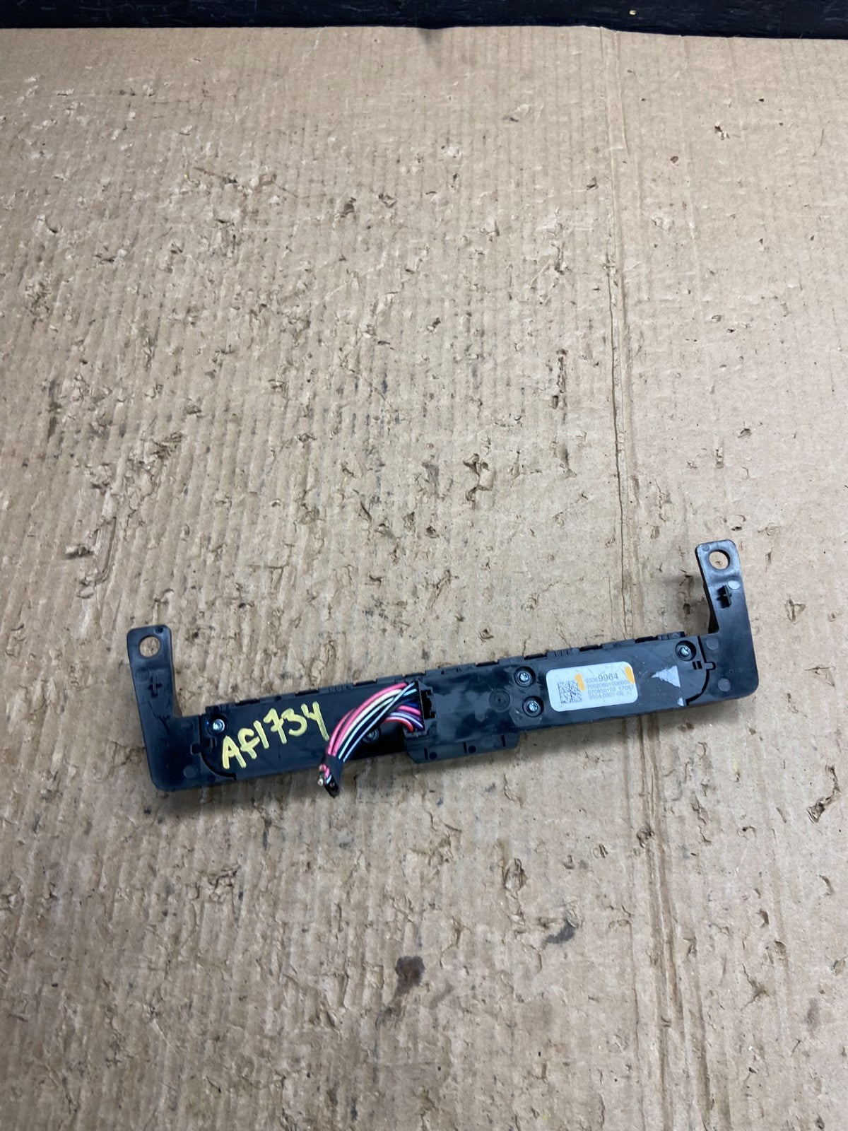 2013 - 2017 GMC Acadia Center Dash Hazard Warning Switch AF1734 DG3