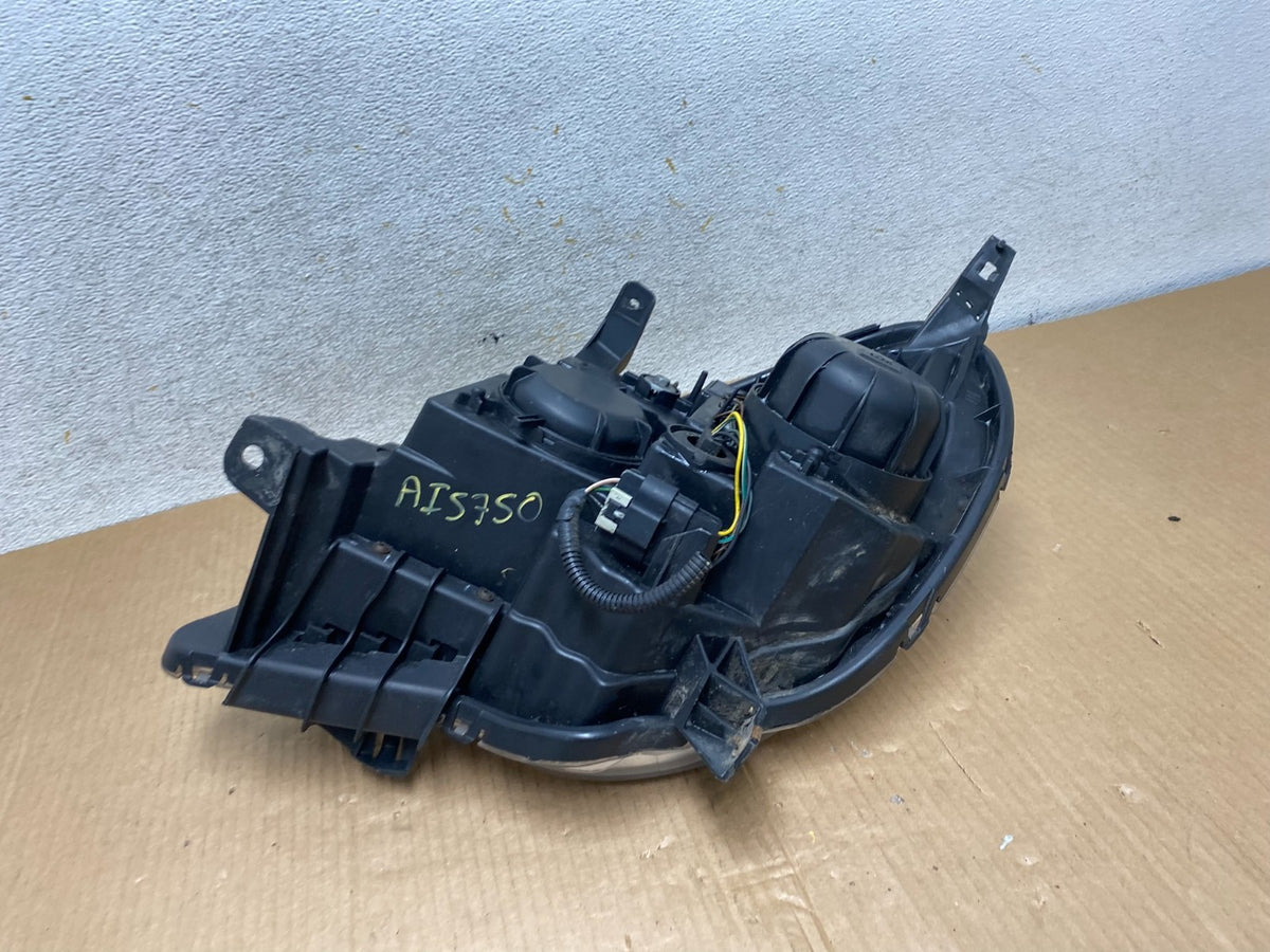 2010 - 2015 Chevrolet Equinox Halogen Headlight Right Passenger Side AI5750 DW7