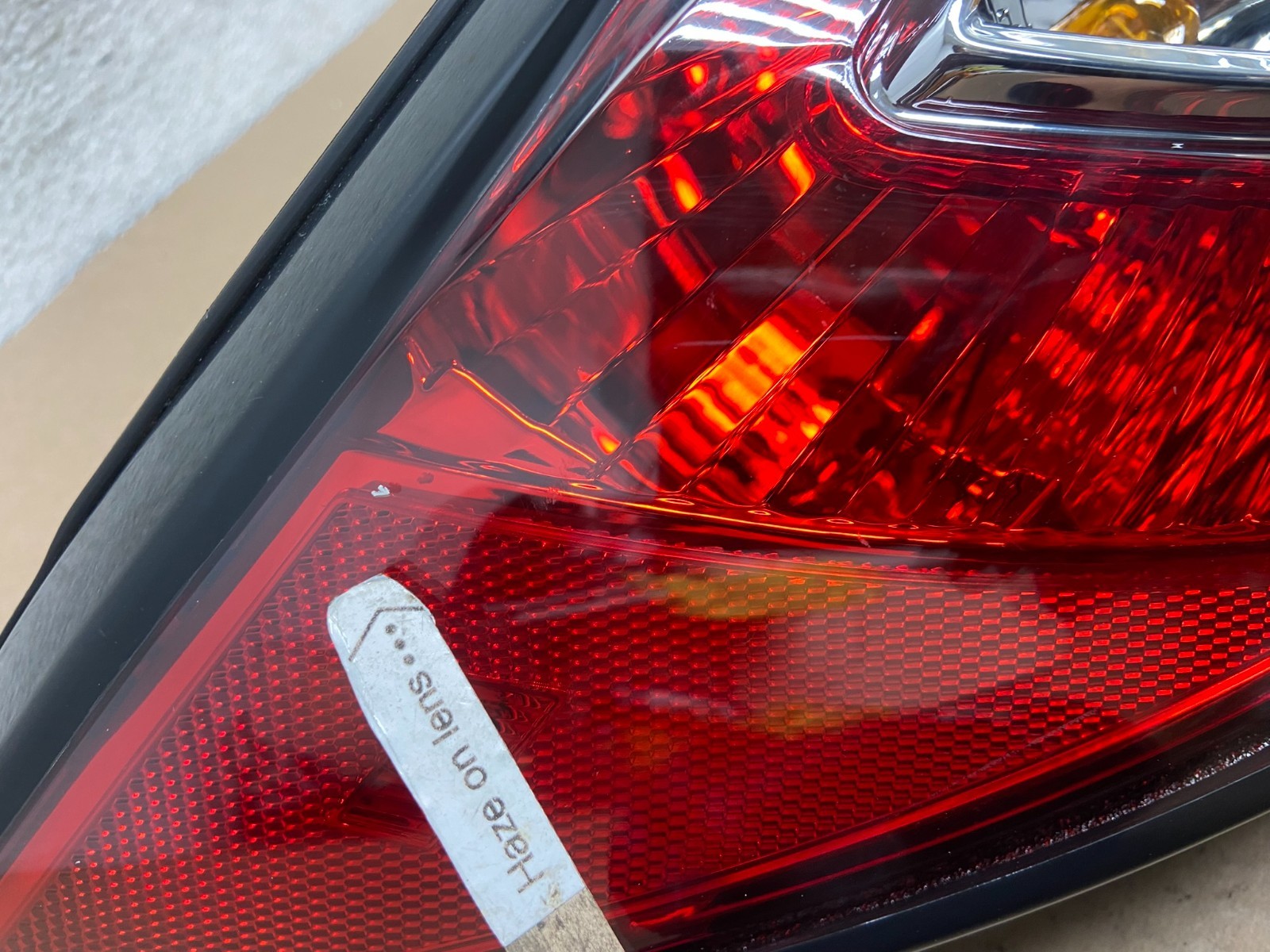 2013 to 2017 Chevrolet Traverse Left Driver LH Side Tail Light AG4696 GD5