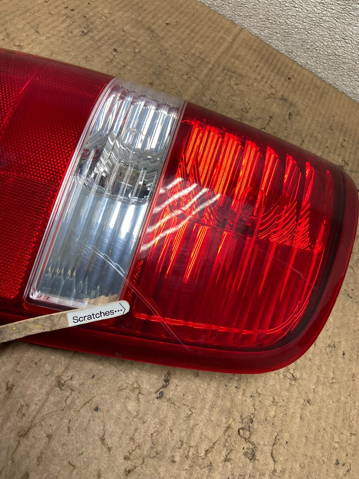 2004 to 2008 Ford F150 F-150 Right Passenger RH Side Tail Light Oem AA8387 LK3