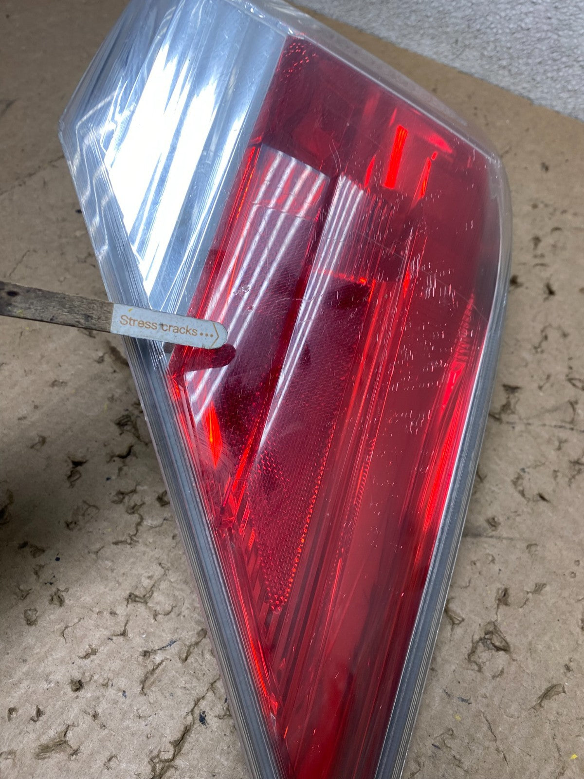 2008 to 2012 Honda Accord Sedan Tail light Right Passenger RH Side X2348 DW6