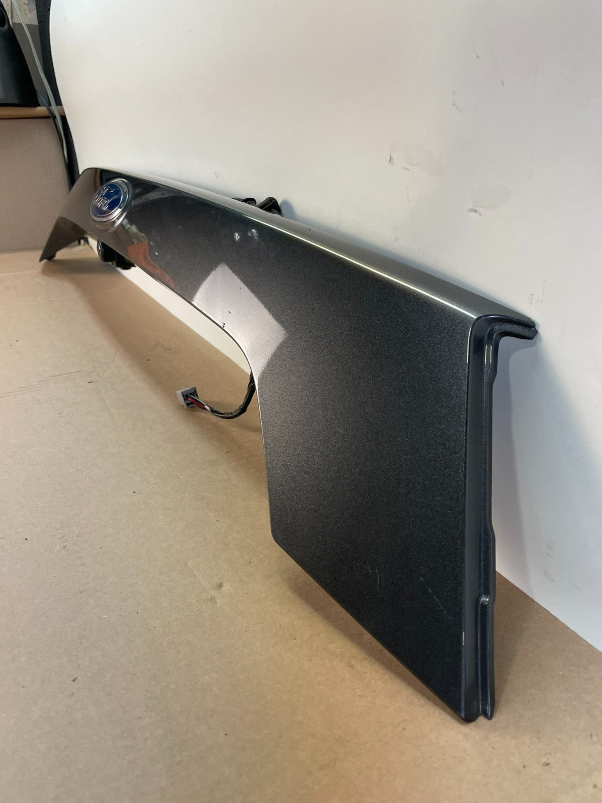 2017 2018 2019 Ford Escape Rear Trunk Molding with Camera AG1014 DG1