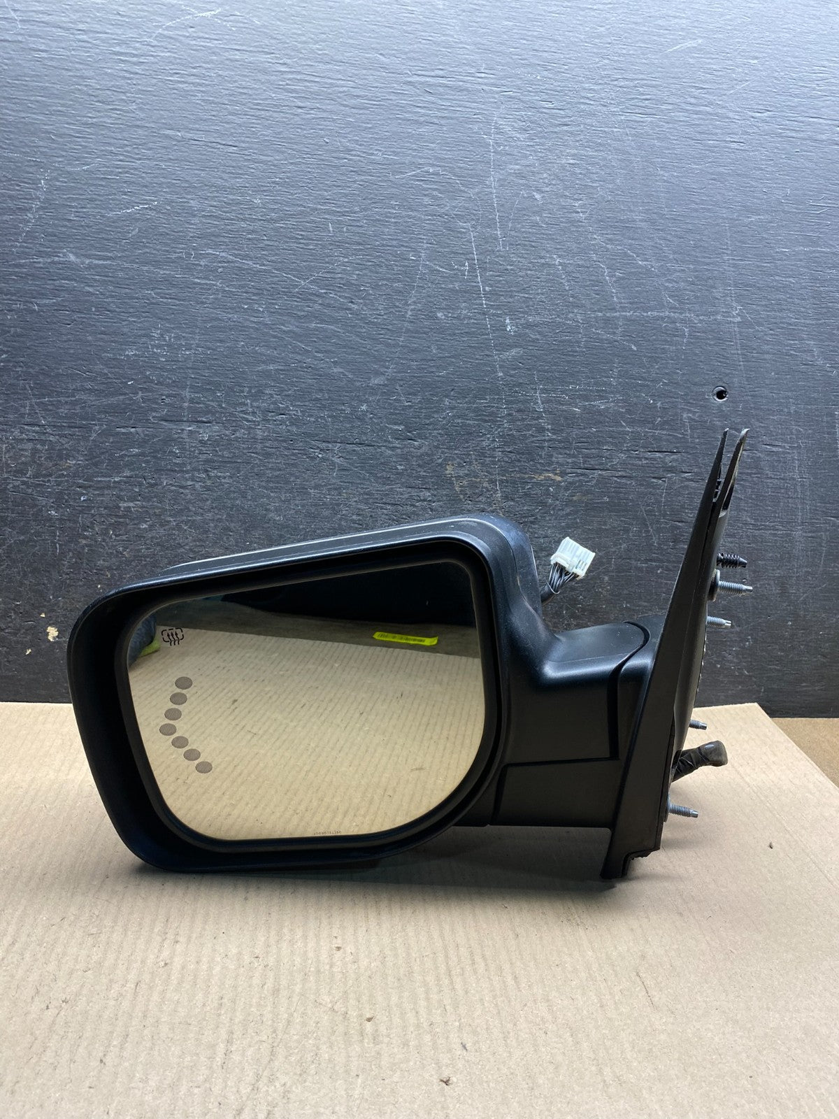 2004 to 2015 Nissan Armada Left Driver LH Turn Signal Door Mirror AI5354 DW8