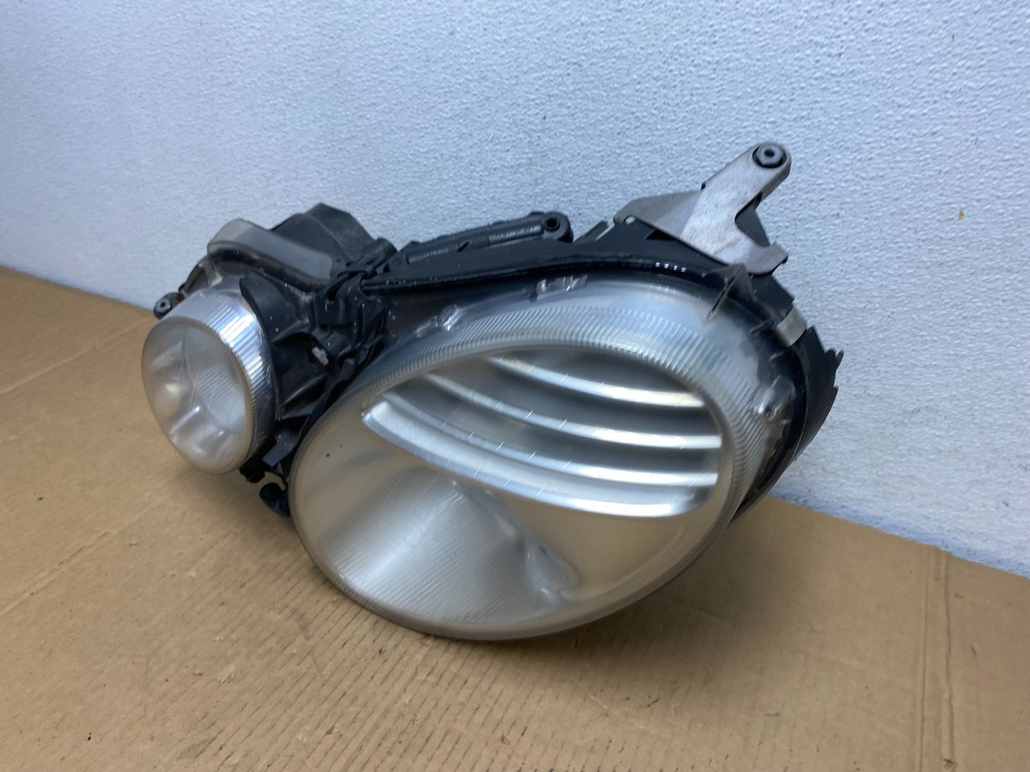 2007 2008 2009 Mercedes E Class Left Driver LH Halogen Headlight AD0800 DW1