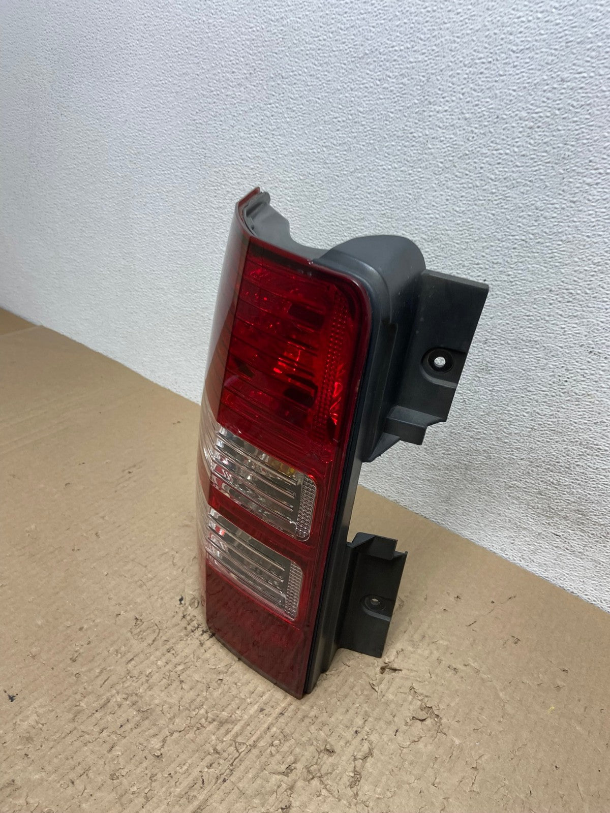 2008 to 2012 Jeep Liberty Left Driver Side Lh Tail Light AF2935 LK1