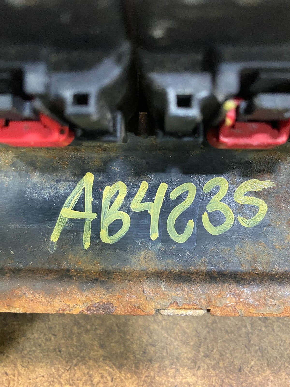 2010 Dodge Caravan Town & Country Engine Computer ECU OEM AB4235 DG3