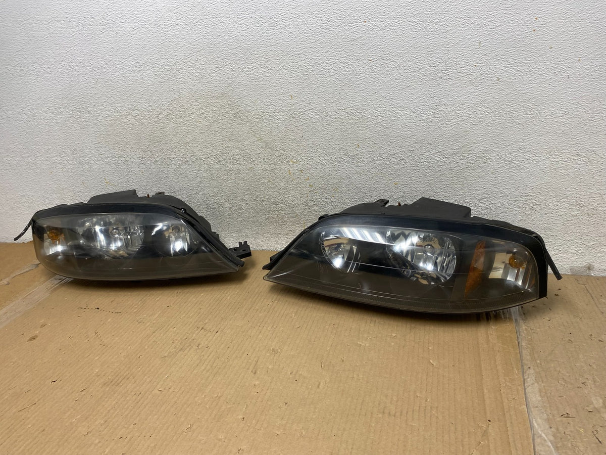 2003 to 2006 Lincoln Ls Left+Right Headlights Halogen AH3049 DW2