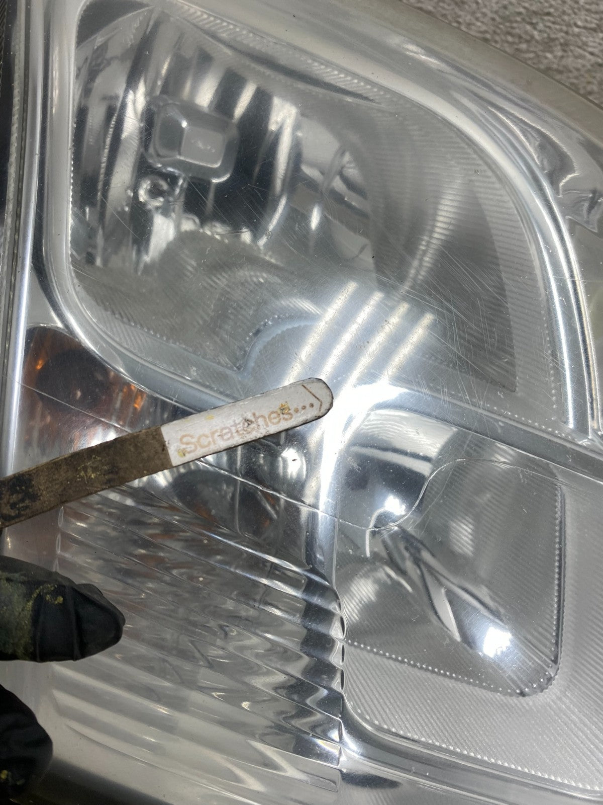 2006 to 2009 Ford Fusion Headlights Left+Right Side AJ2481 DW3