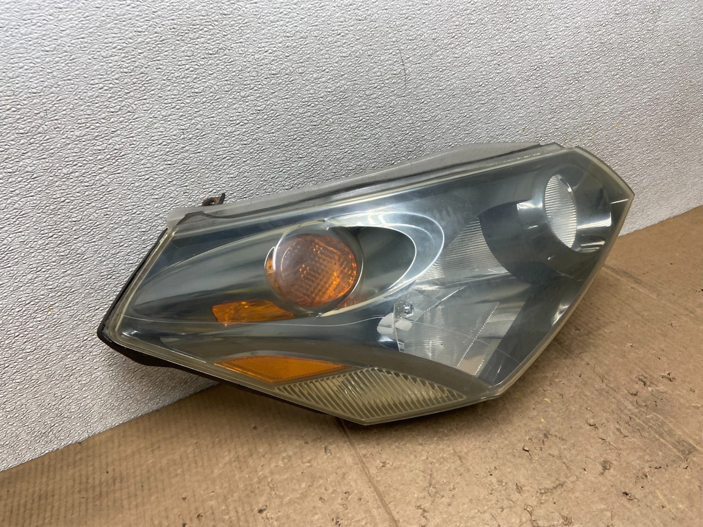 2004 to 2009 Nissan Quest Right Passenger RH Black Headlight AA7098 DW2