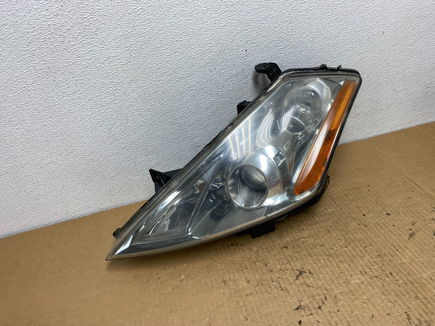 2003 to 2007 Nissan Murano Headlight Xenon HID Left Driver LH AC7805 DW2