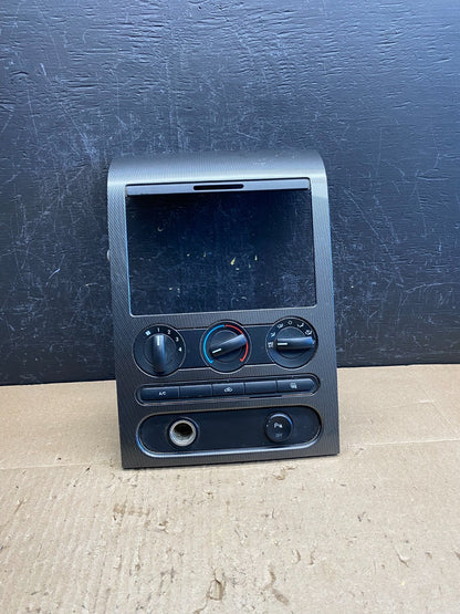 2004 to 2008 Ford F150 Radio Climate Dash Bezel Surround Black AC9073 DG0