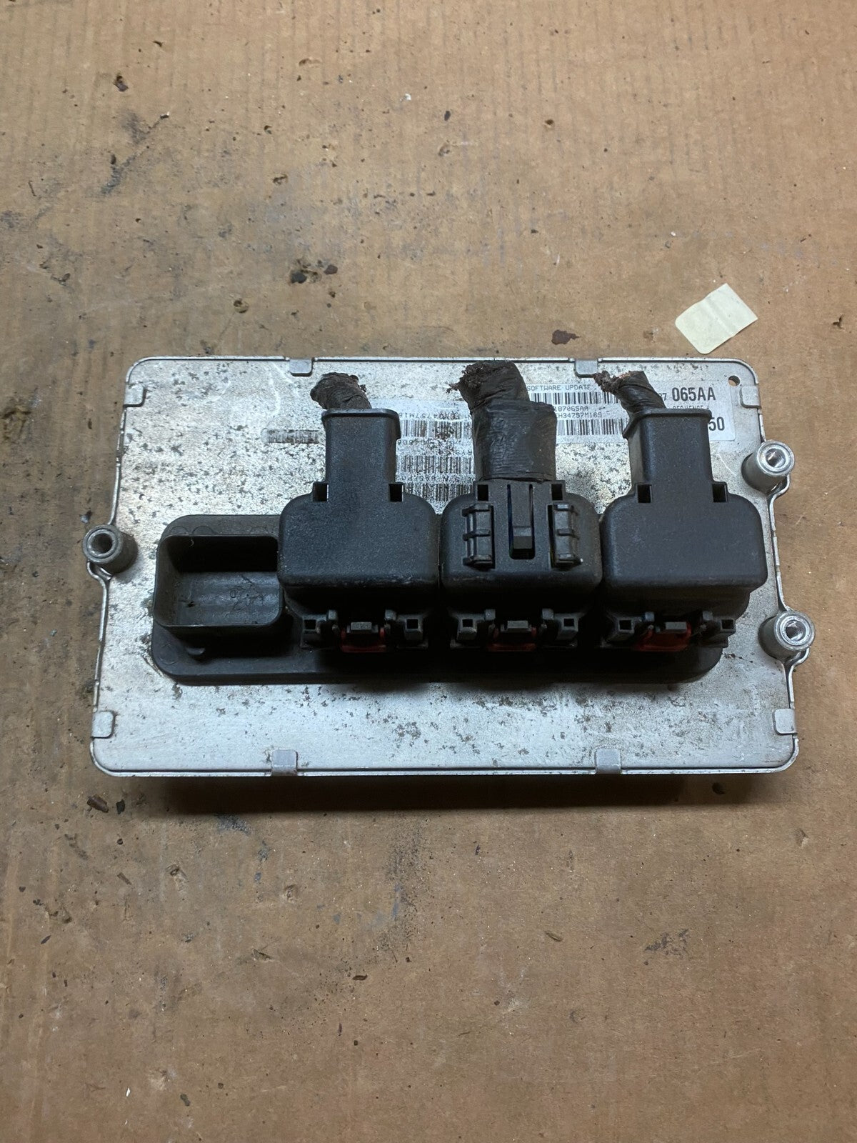 2006 Dodge Magnum Charger 5.7L Engine Control Unit ECU H5014 DG10