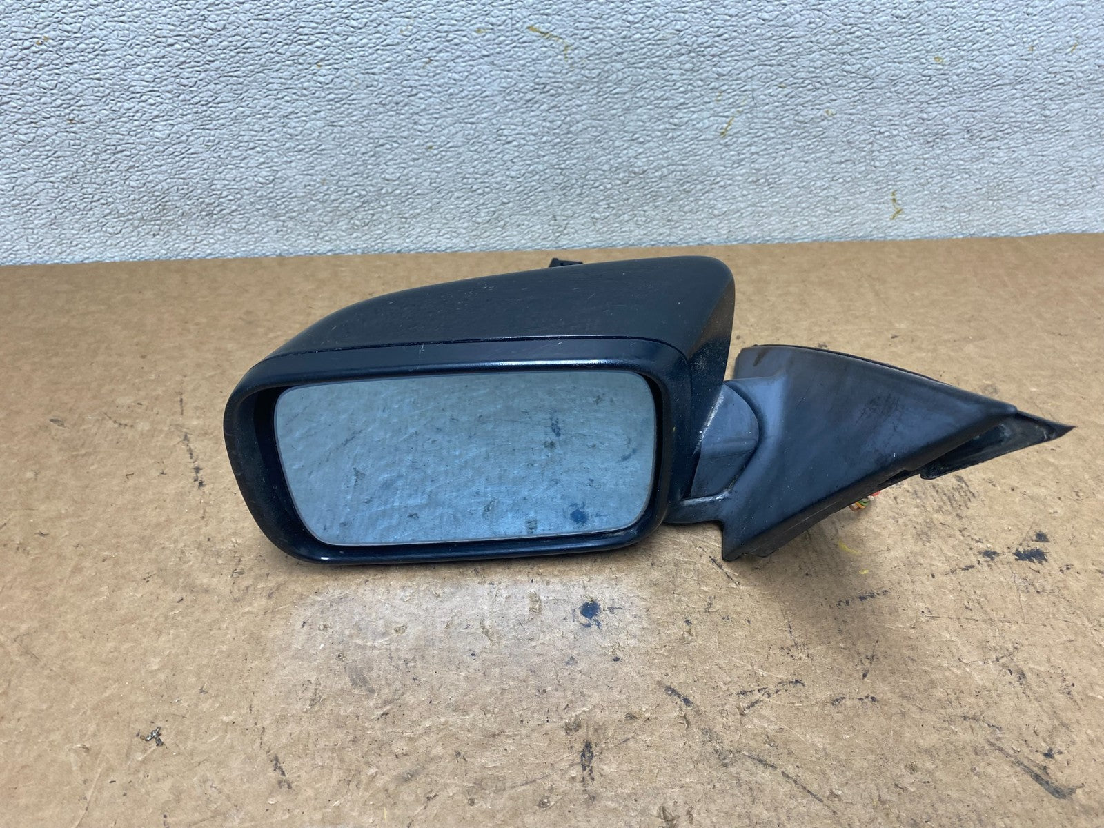 1997 to 2003 BMW 528i 530i E39 Left Driver LH Side Door View Mirror S7504 DG6