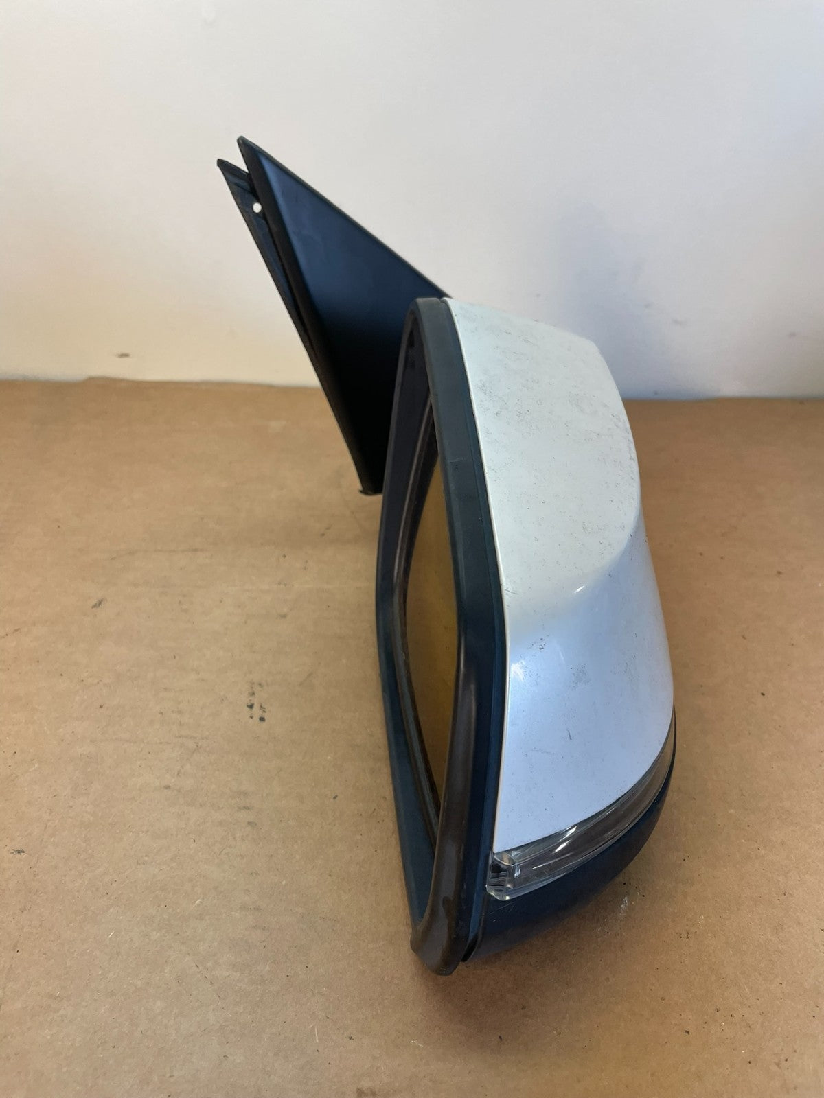 2014-2016 BMW 528i 535i F10 Right Passenger Door View Mirror AF8845 DG7