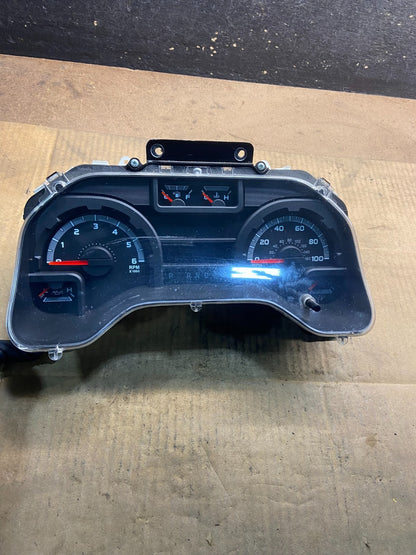 2010 Ford E150 E250 E350 VAN Gauge Speedometer Cluster z0301 DG0