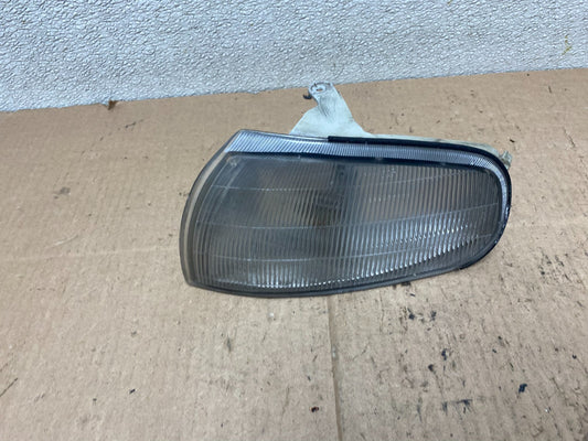 1992 to 1994 Toyota Camry Left Driver LH Side Turn Signal Oem W0890 DW0