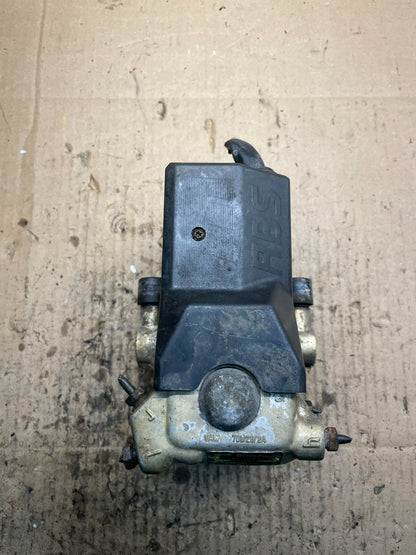 1986 - 1991 Mercedes 300SEL 300SE ABS Anti Lock Brake Pump Module W6812 DG4