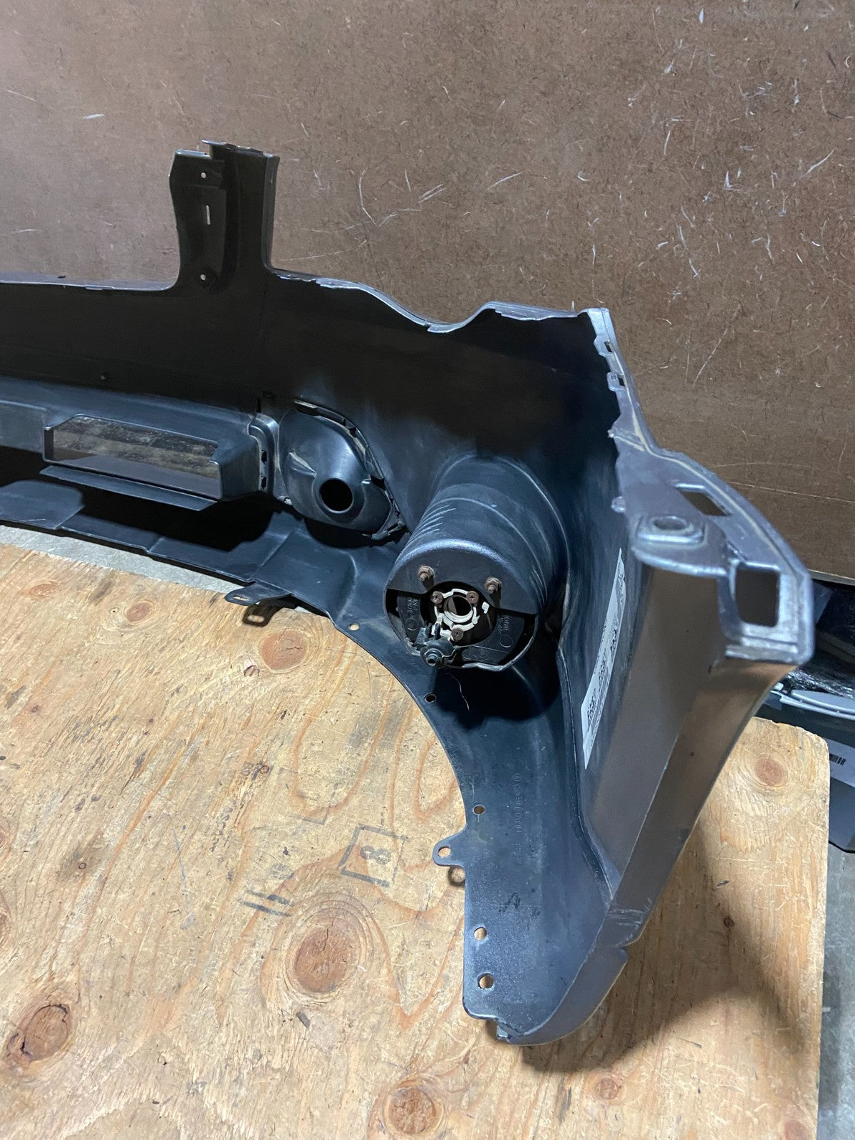 2008 2009 Subaru Outback Front Bumper Cover Y9765 PS12