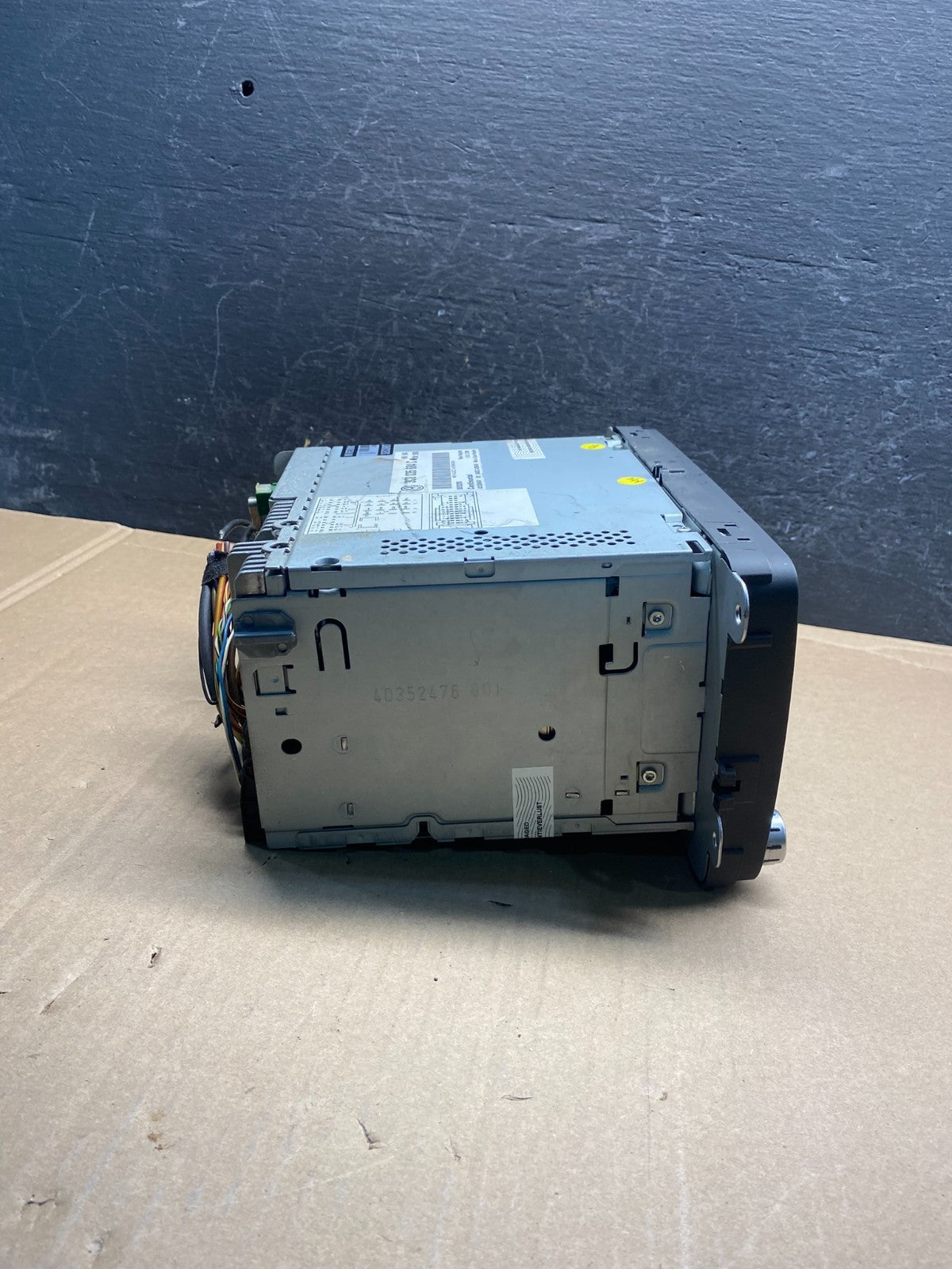 2009 to 2012 Volkswagen Golf GTI Radio CD Player Screen AM/FM ae7916 DG2