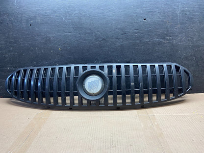 2002-2005 Buick Rendezvous Front Upper Grill Grille With Emblem C8505 DG10