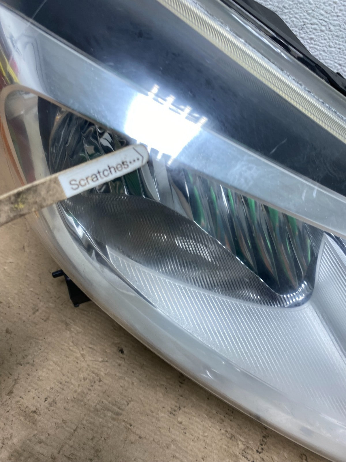 2014 2015 2016 Nissan Versa Note Right Passenger RH Side Headlight AF5023 DW3