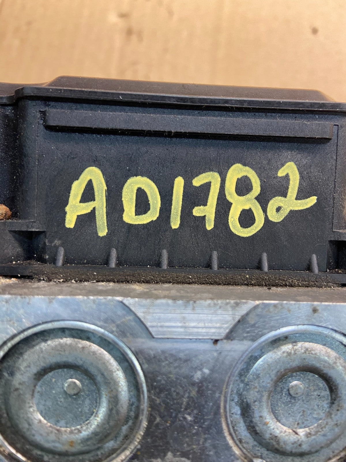 2011 - 2014 Ford E250 E350 Van ABS Anti Lock Brake Pump Module AD1782 DG7