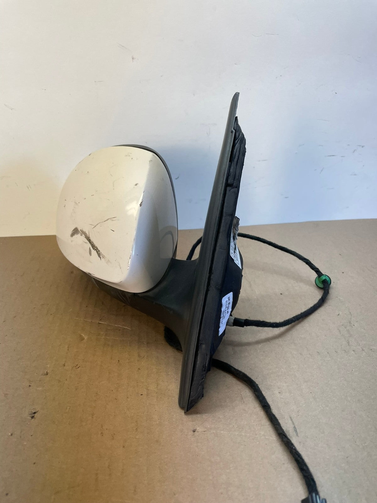 2009 to 2018 Volkswagen Tiguan Right Passenger View Door Mirror AI0732 LK1