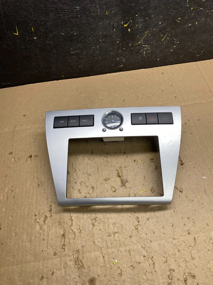 2006 to 2009 Ford Fusion Center Dash Clock Radio Bezel Trim U5023 DG0