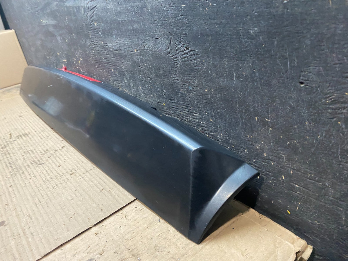 2004 to 2010 Nissan Armada Rear Tailgate Liftgate Spoiler Wing W/ Light V2499 DG1