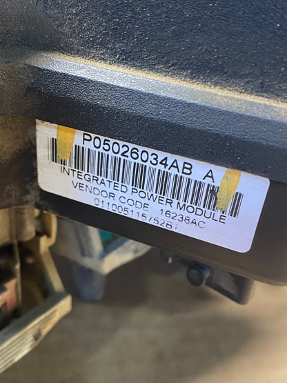 2003 2005 Dodge Ram 1500 Totally Integrated Power Module Fuse Box af7728 DG6