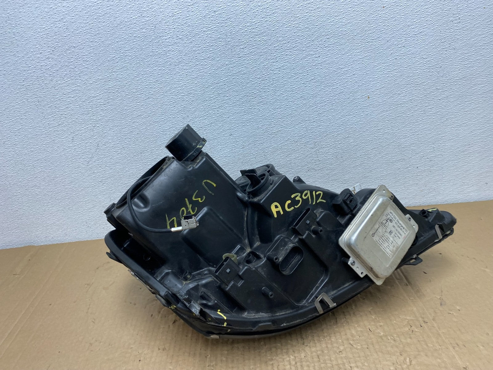 2007 to 2009 Mercedes GL-Class GL450 Left Driver LH Xenon Headlight AC3912 DW9