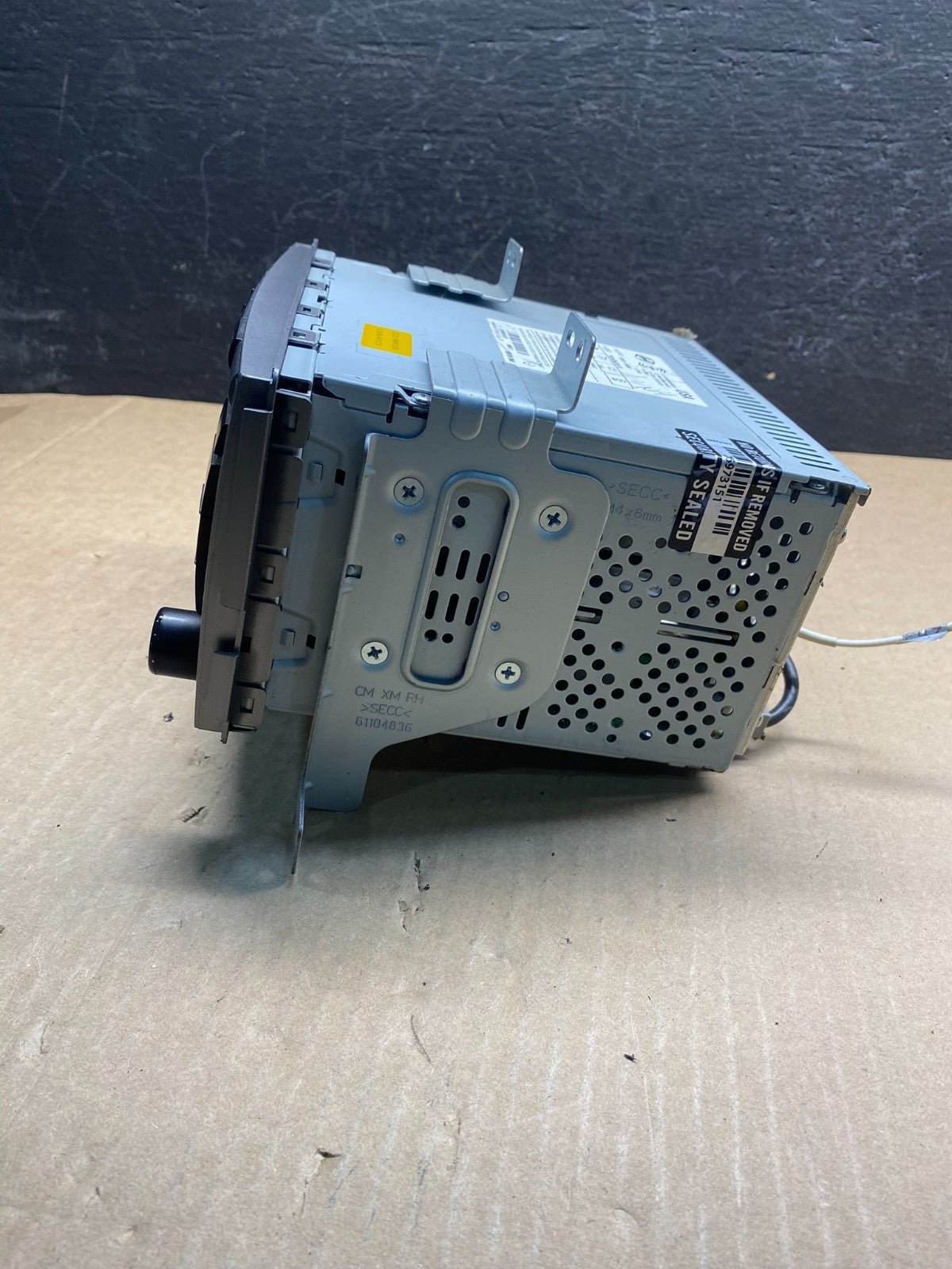 2010 to 2012 Hyundai Santa Fe AM/FM Radio CD Player AE7889 DG2