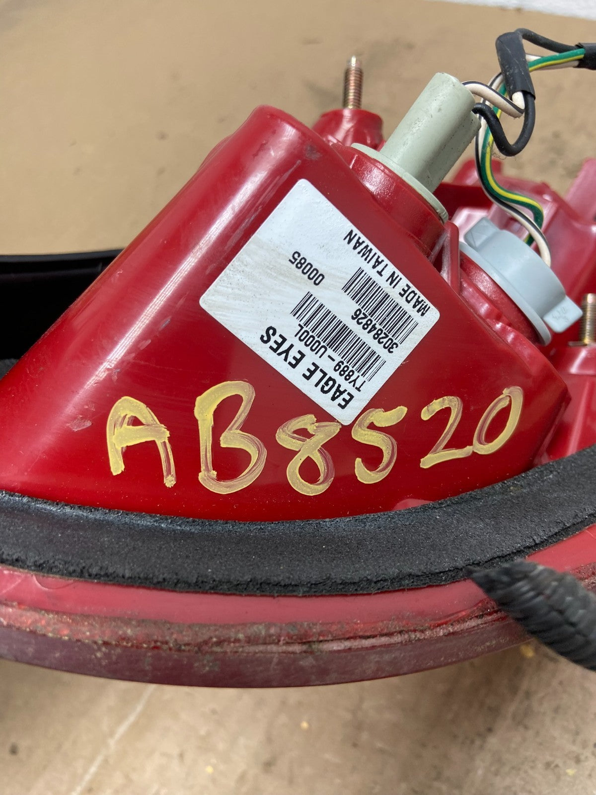 2006 2007 2008 Toyota Rav4 Left Driver LH Side Tail Light Aftermarket AB8520 DW6
