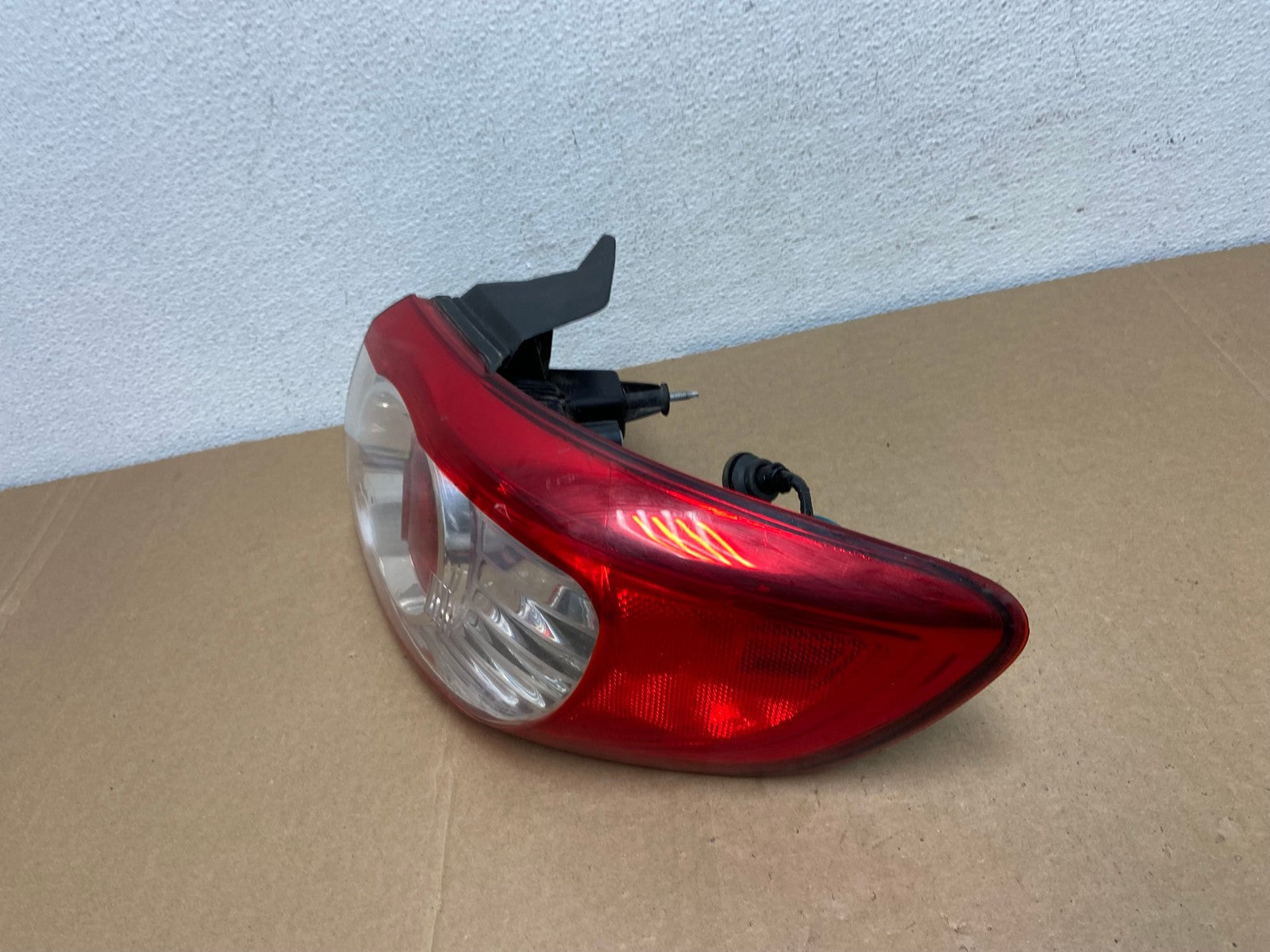 2010 to 2012 Hyundai Santa Fe Right Passenger RH Tail Light DEPO AC5596 LK1