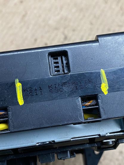 2006-2011 Mercedes W211 E350 E500 Center Console Switch Control Unit O7135 DG6