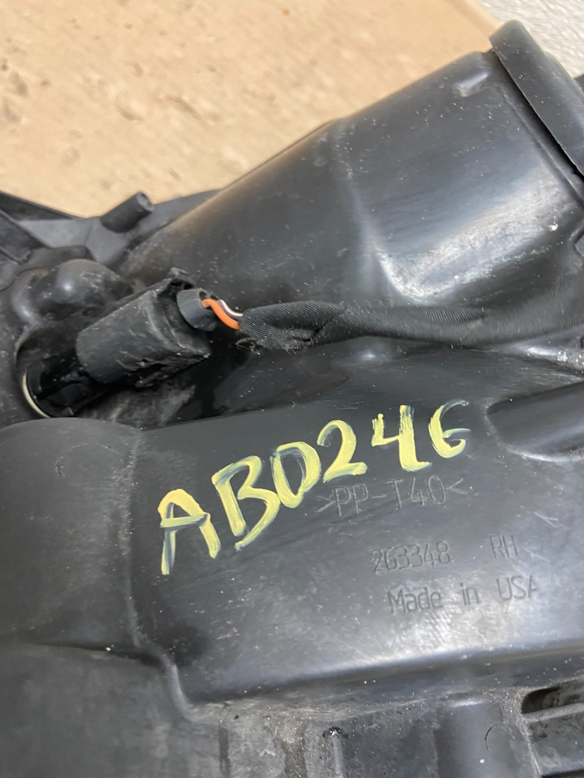 Halogen 2009-2011 Mercedes-Benz ML Class Right Passenger Headlight Oem AB0246 DW11