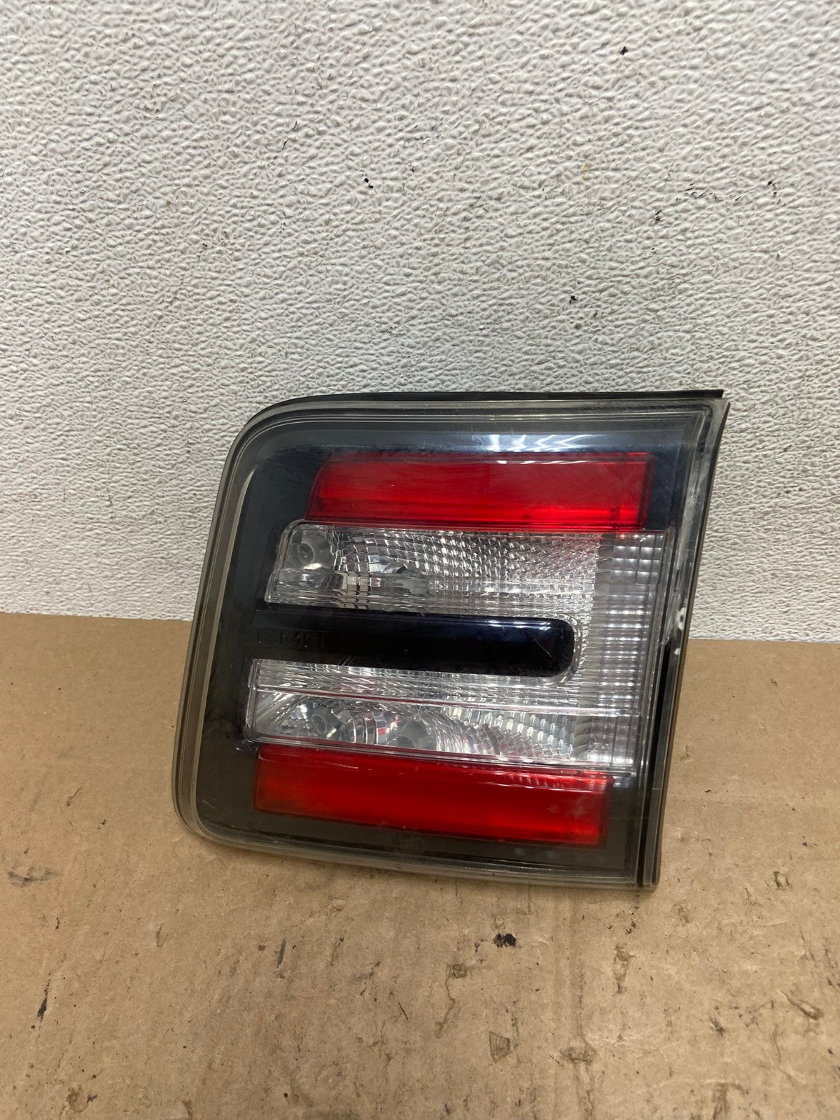 2013 to 2016 GMC Acadia Right Passenger RH Side Inner Tail Light AE6597 LK0
