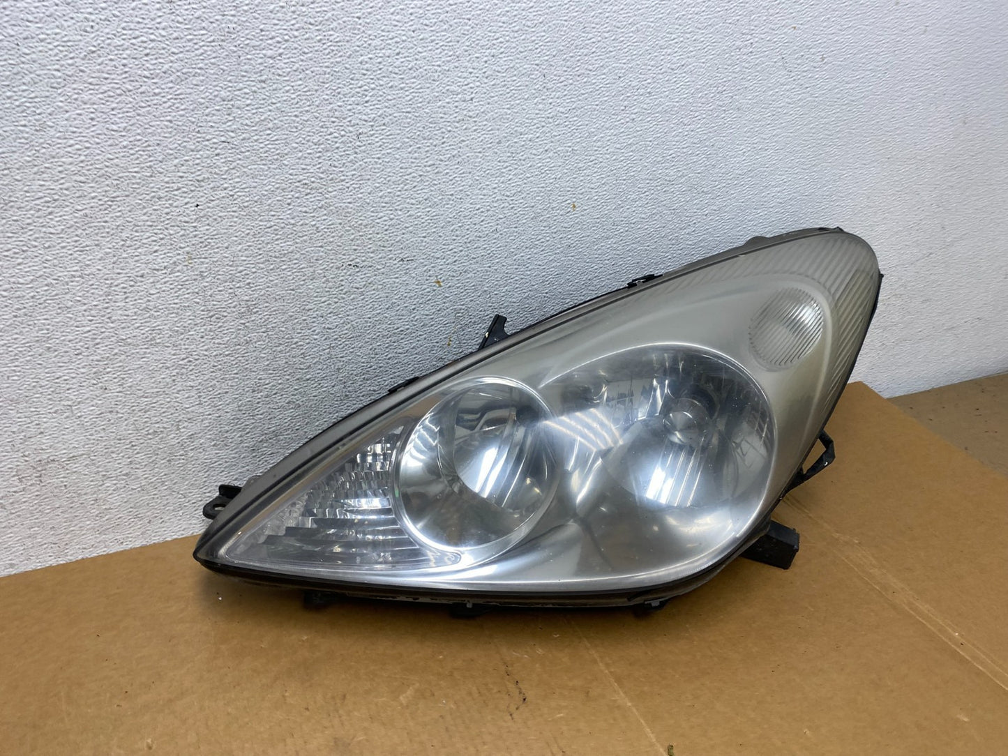 2002-2004 Lexus Es300 Es330 Left Driver Lh Headlight Xenon HID DEPO AD8954 DW2