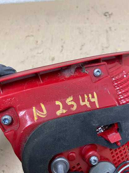 2013-2016 Chevrolet Malibu Left Driver Lh Side Inner Tail Light Oem N2544 DW8