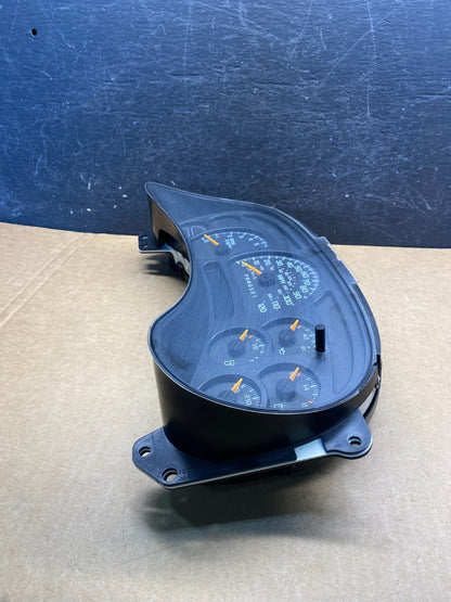 2003 to 2006 Chevrolet Avalanche Speedometer Instrument Cluster ah6962 DG2